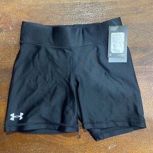 NWT Under Armour Women Spandex Shorts